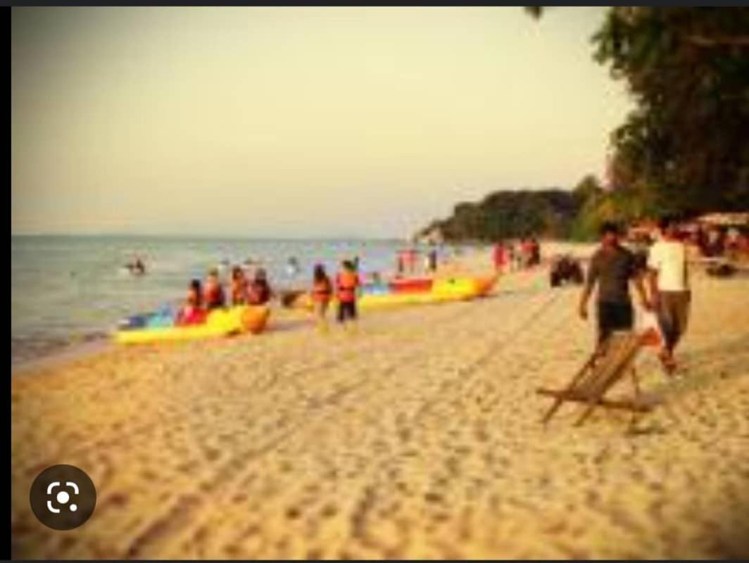Batu Feringgi Homestay Экстерьер фото