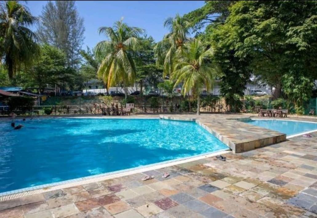 Batu Feringgi Homestay Экстерьер фото