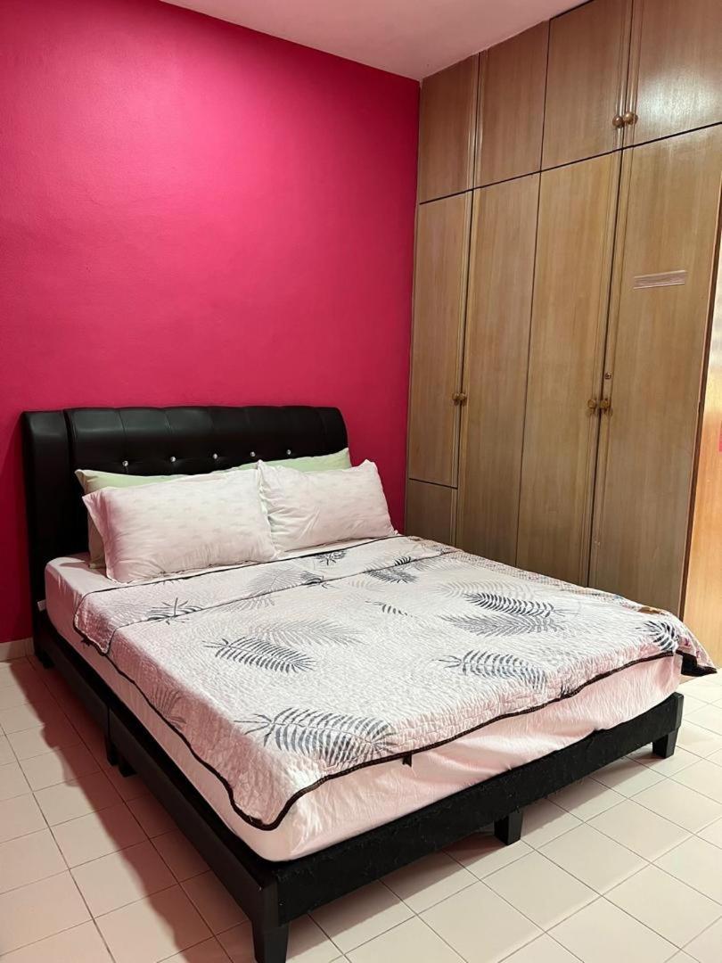 Batu Feringgi Homestay Экстерьер фото