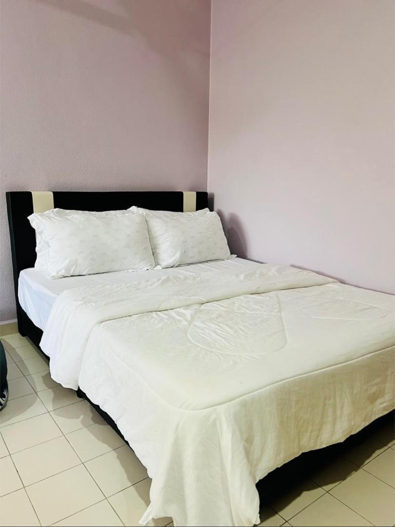Batu Feringgi Homestay Экстерьер фото